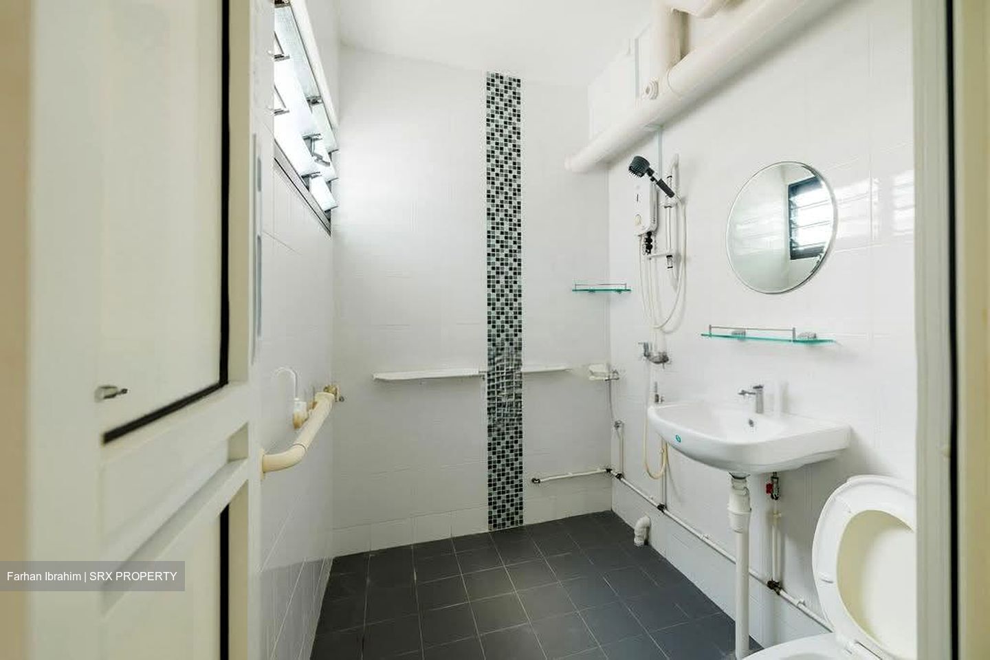 Blk 209 Bukit Batok Street 21 (Bukit Batok), HDB 4 Rooms #549378581
